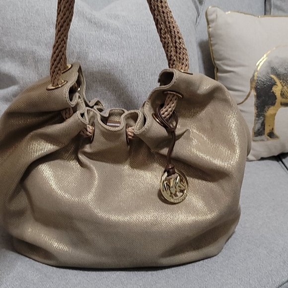 Michael Kors Large Hobo Tote Bag - Picture 2 of 16
